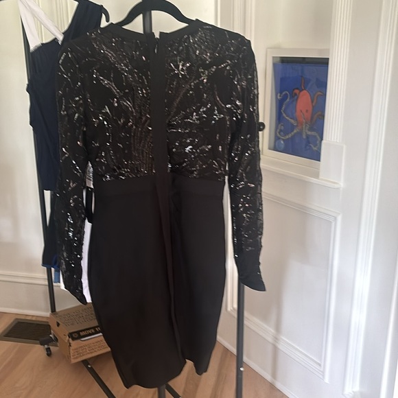 NWT Venus cocktail dress, black w/ sequins. Sz M - Picture 3 of 5